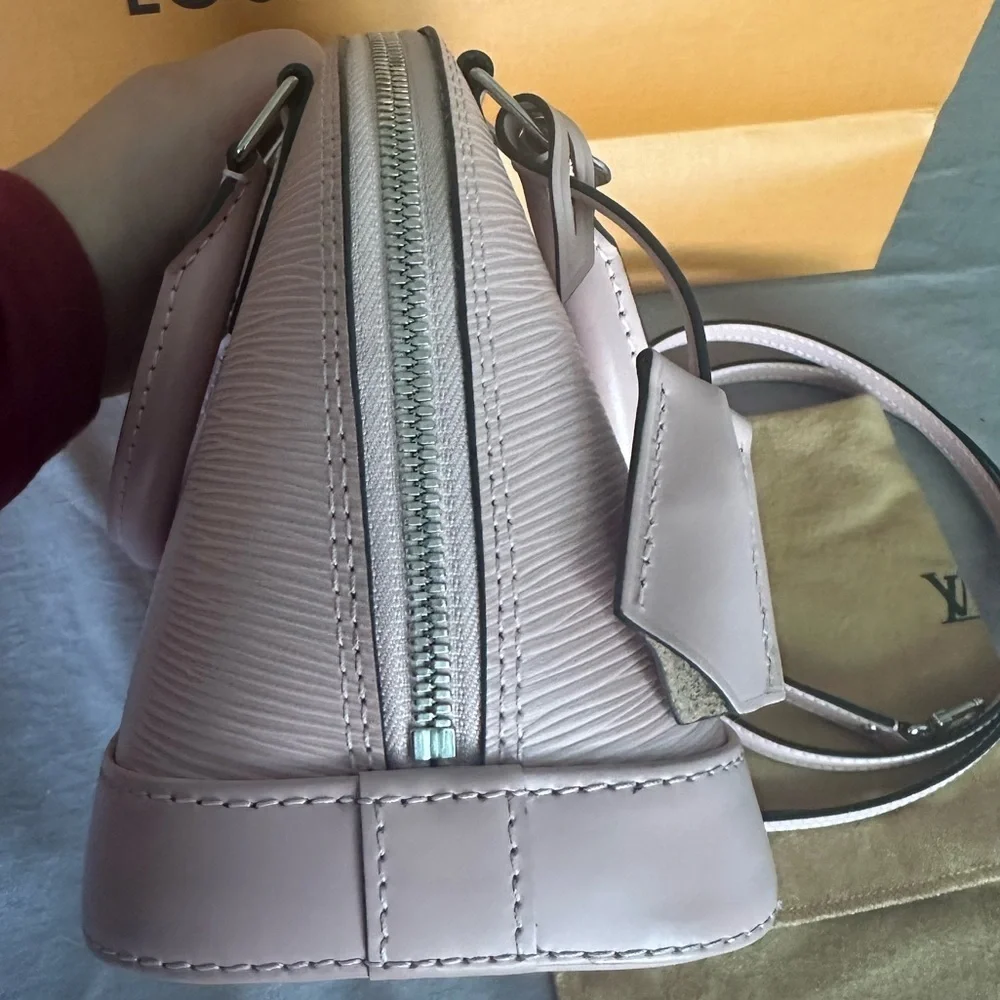 Authentic Louis Vuitton Alma BB Rose Ballerinas w/ red and white.Limited Edition - Picture 6 of 14